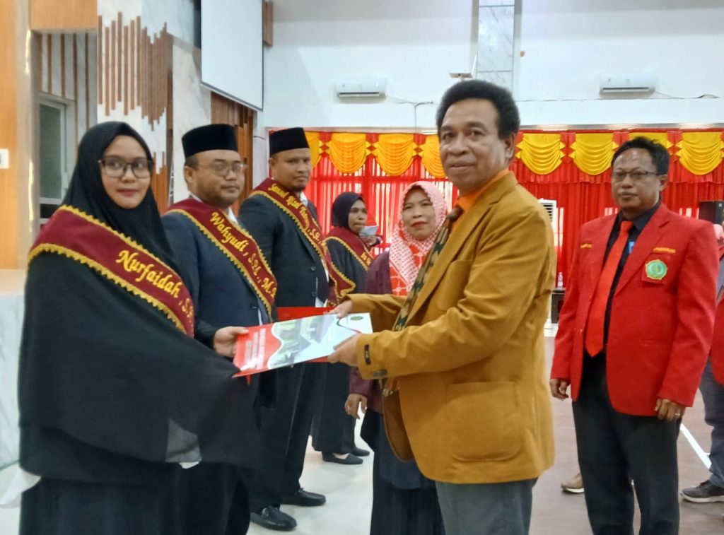 Suasana perpustakaan dan literasi Pascasarjana IAIN Sorong